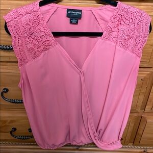 Liz Claiborne Pink Lace Sleeve Women's Top